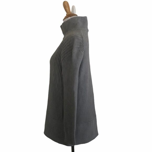 Gray Ribbed Vince Camuto Mock Turtle Neck - Picture 2 of 6